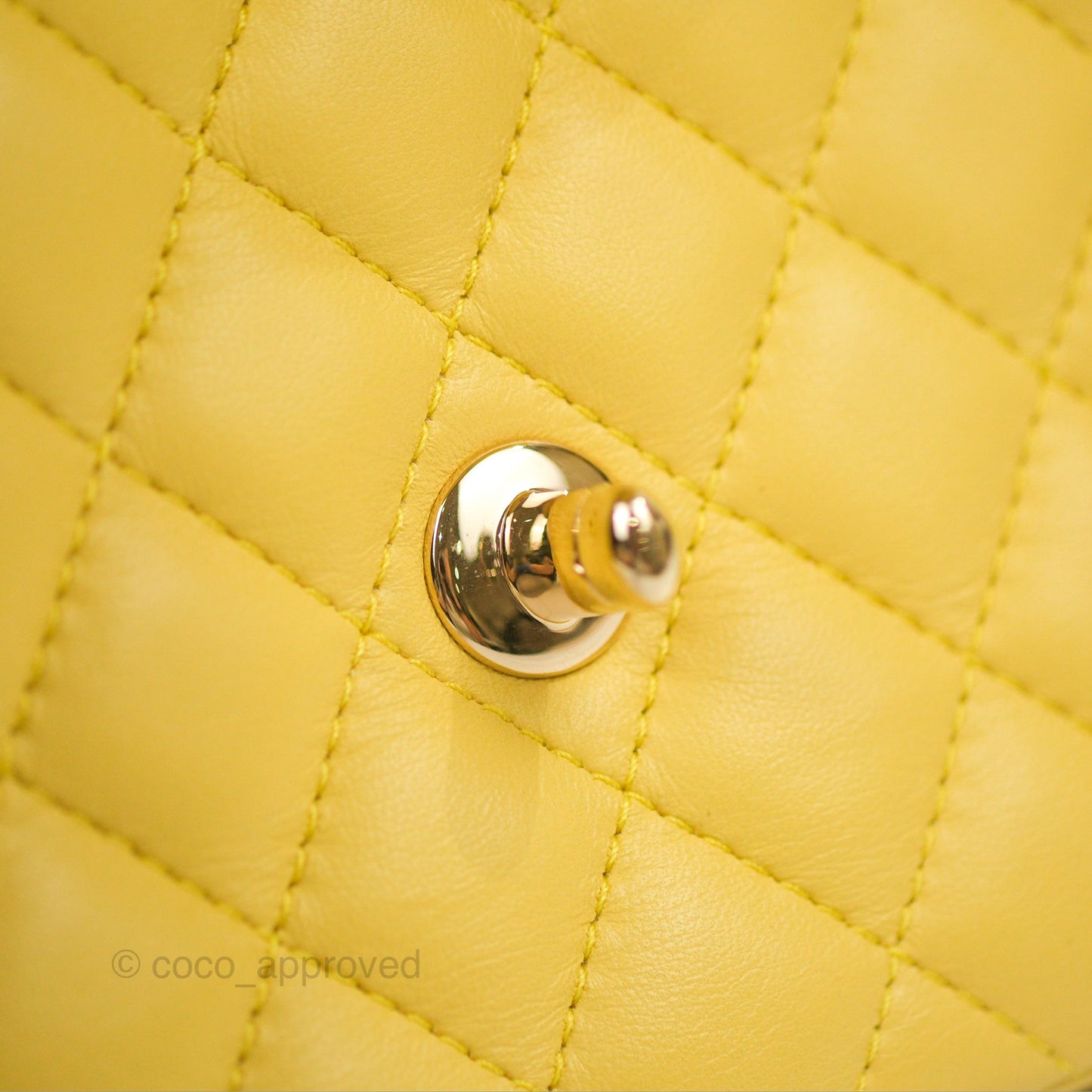 Chanel Side Packs Shoulder Bags Yellow White Lambskin Gold Hardware 19S