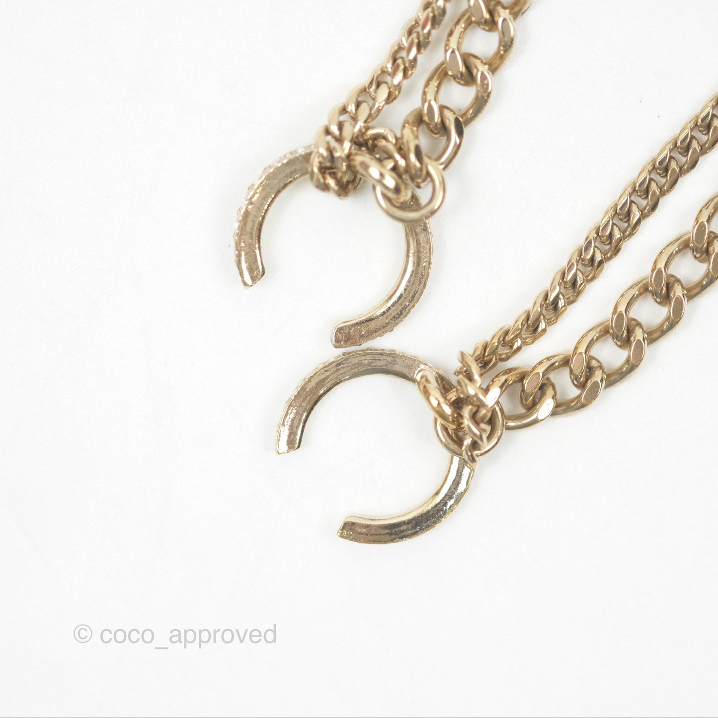 Chanel Crystal CC Black Heart Chain Drop Earrings Gold Tone 22B