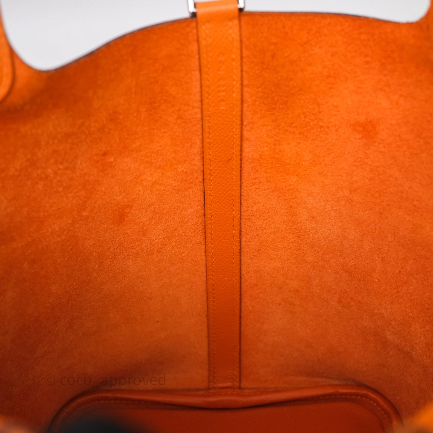 Hermès Tressage De Cuir Picotin Lock 22 Abricot I9/ Rose Azalée 8W/ Gold 37 Epsom Palladium Hardware