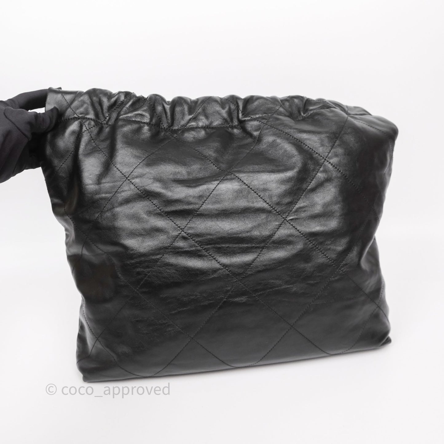 Chanel 22 Bag Medium Black Crumpled Calfskin Aged Gold Hardware