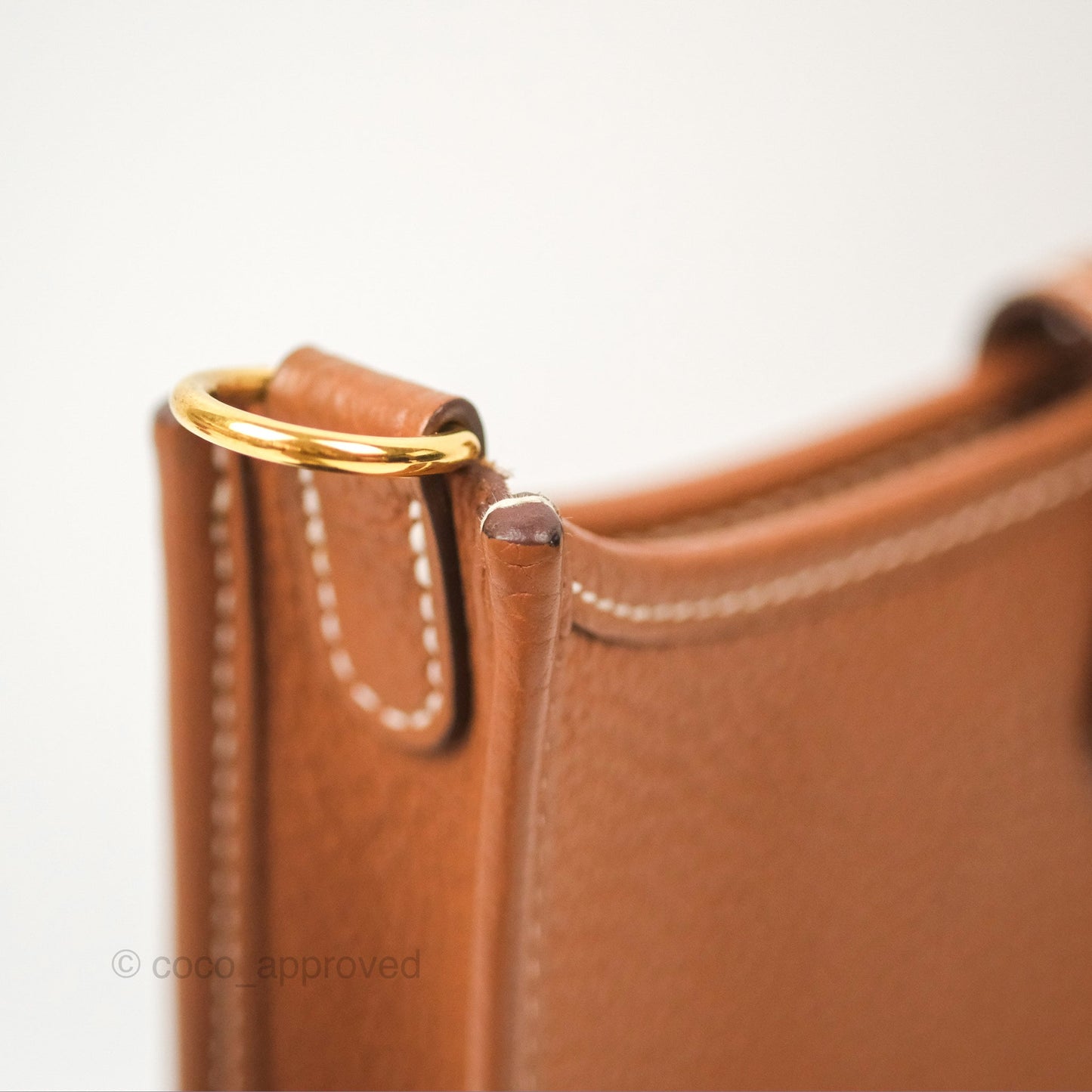 Hermès Mini Evelyne 16 Gold Clemence Gold Hardware