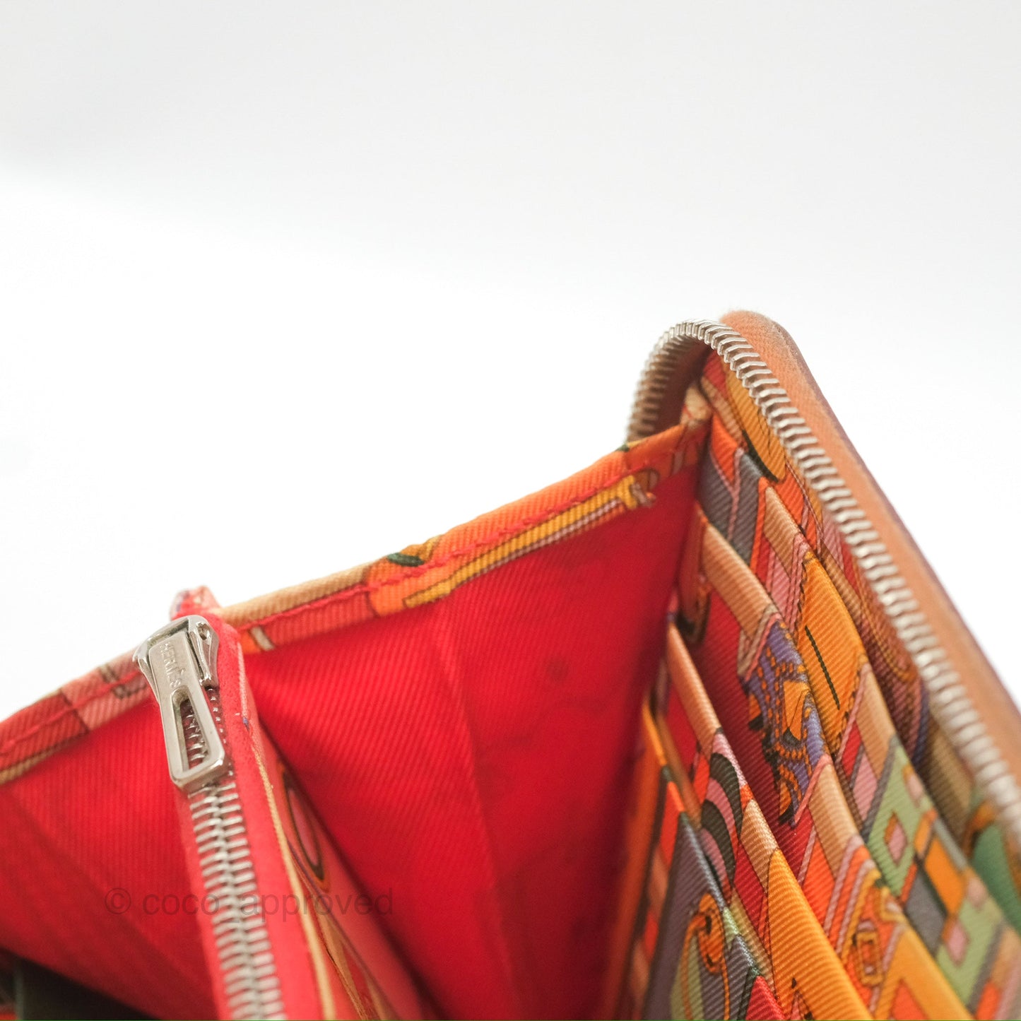 Hermès Silk In Classique Long Wallet Gold Epsom