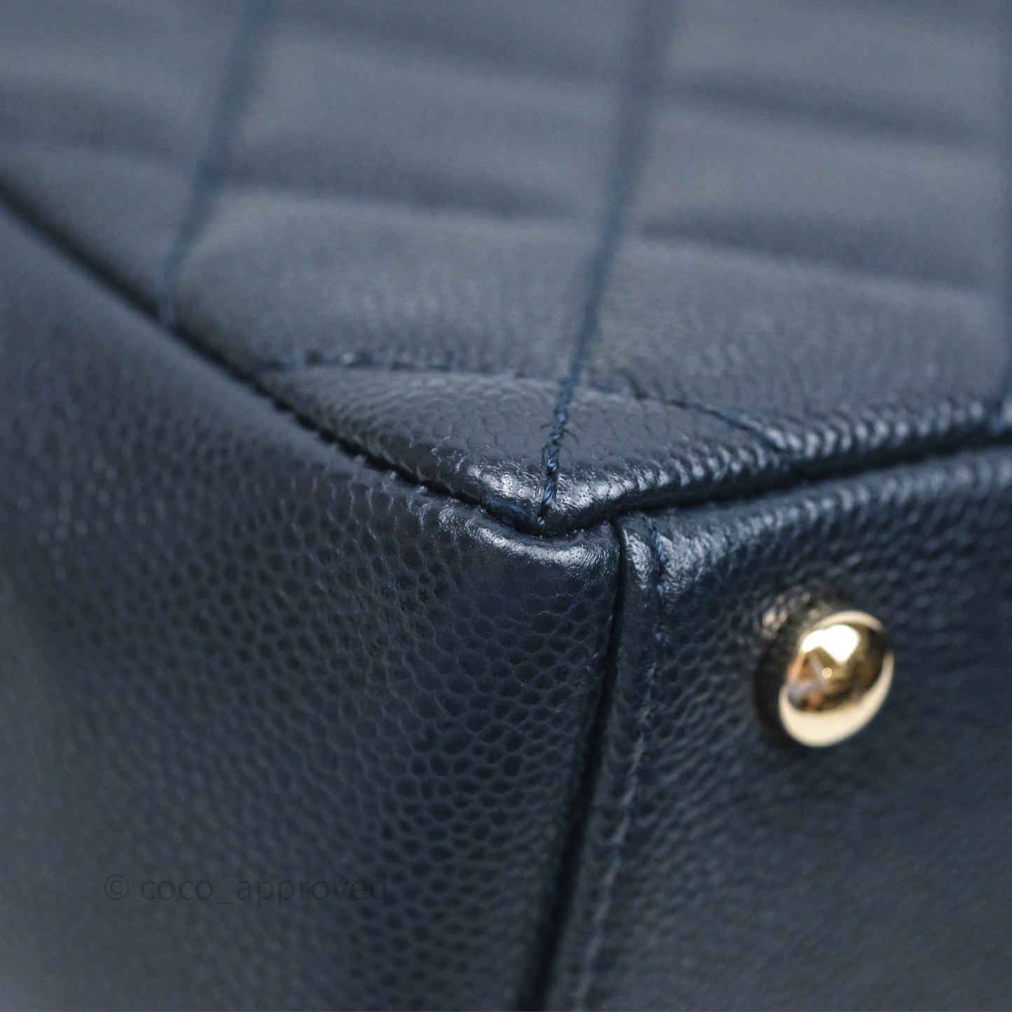 Chanel Quilted Small Business Affinity Flap Navy Caviar Gold Hardware