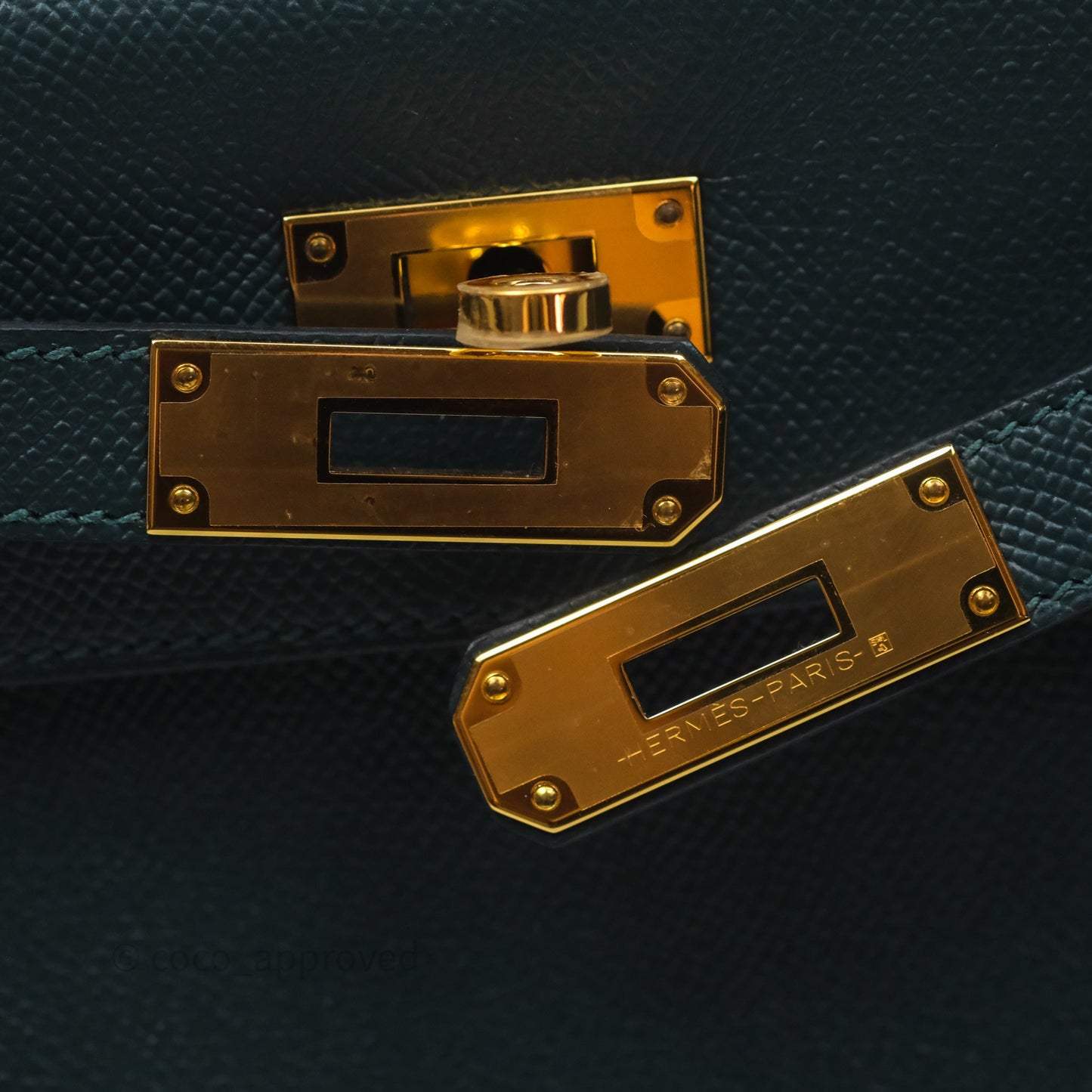 Hermès Kelly 28 Sellier Vert Cypres 6O Epsom Gold Hardware
