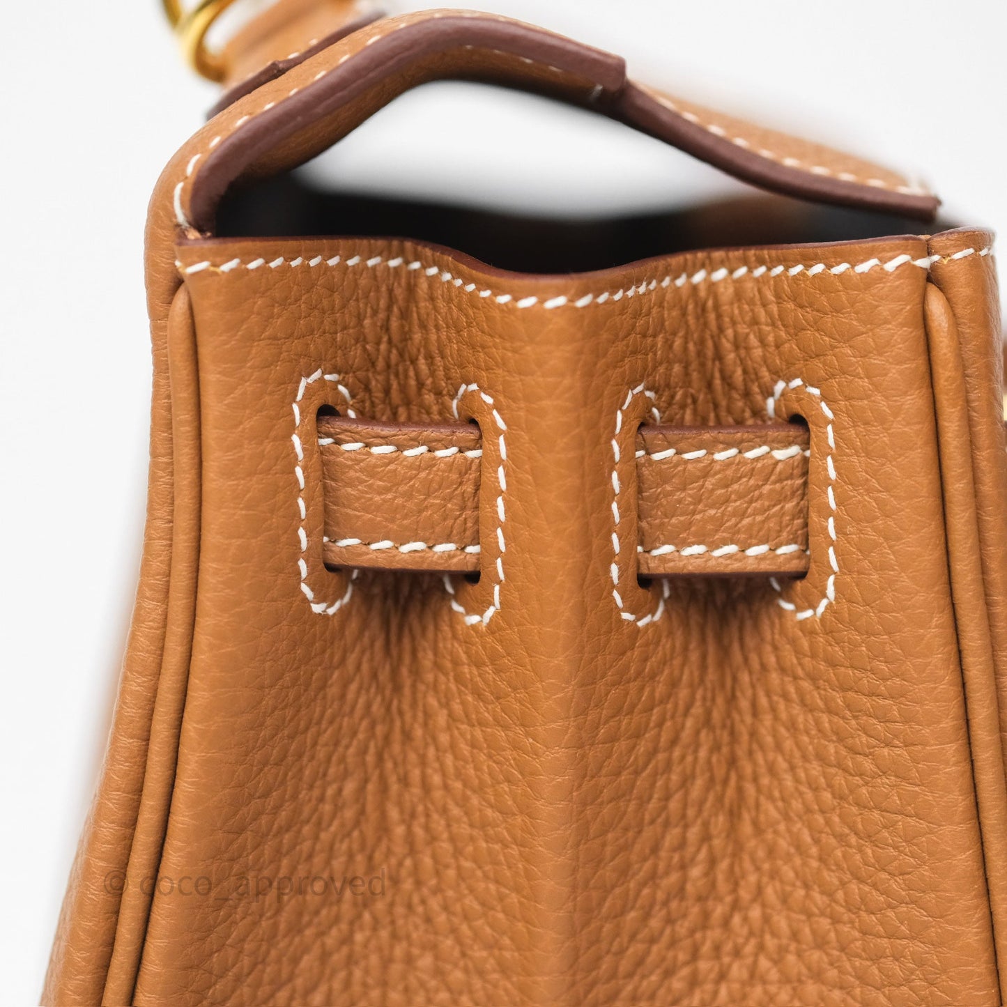 Hermès Kelly Retourne 25 Gold Togo Gold Hardware