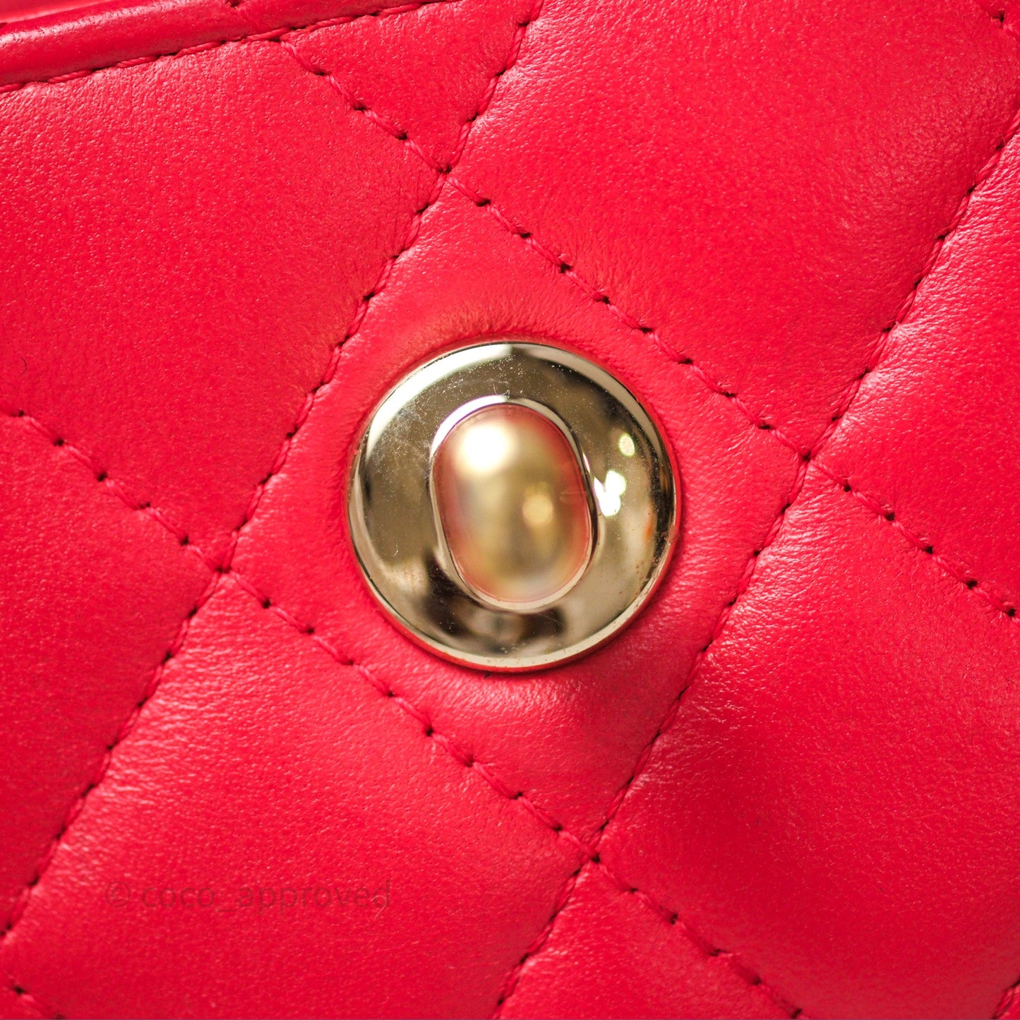 Chanel Mini Quilted Trendy CC Clutch With Chain Red Lambskin Gold Hardware