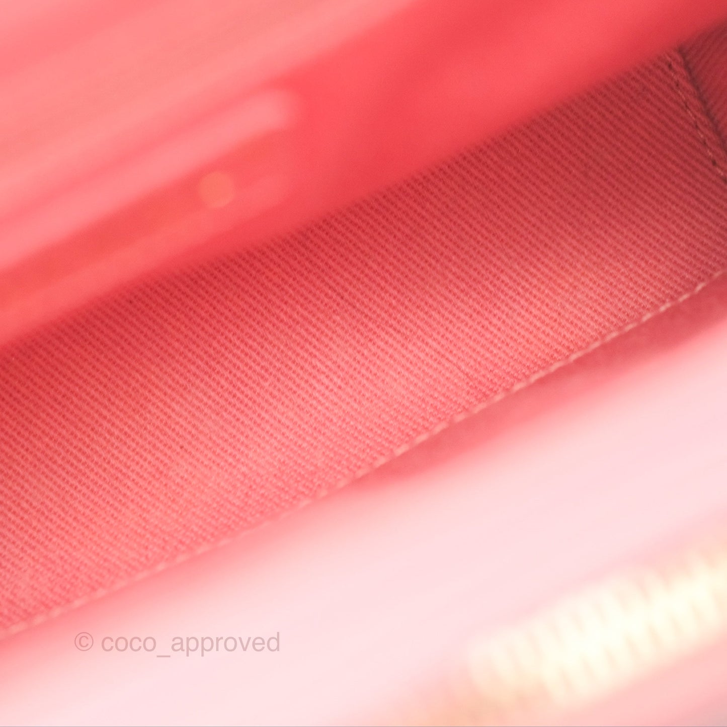 Chanel Quilted Medium Business Affinity Flap Pink Caviar Gold Hardware