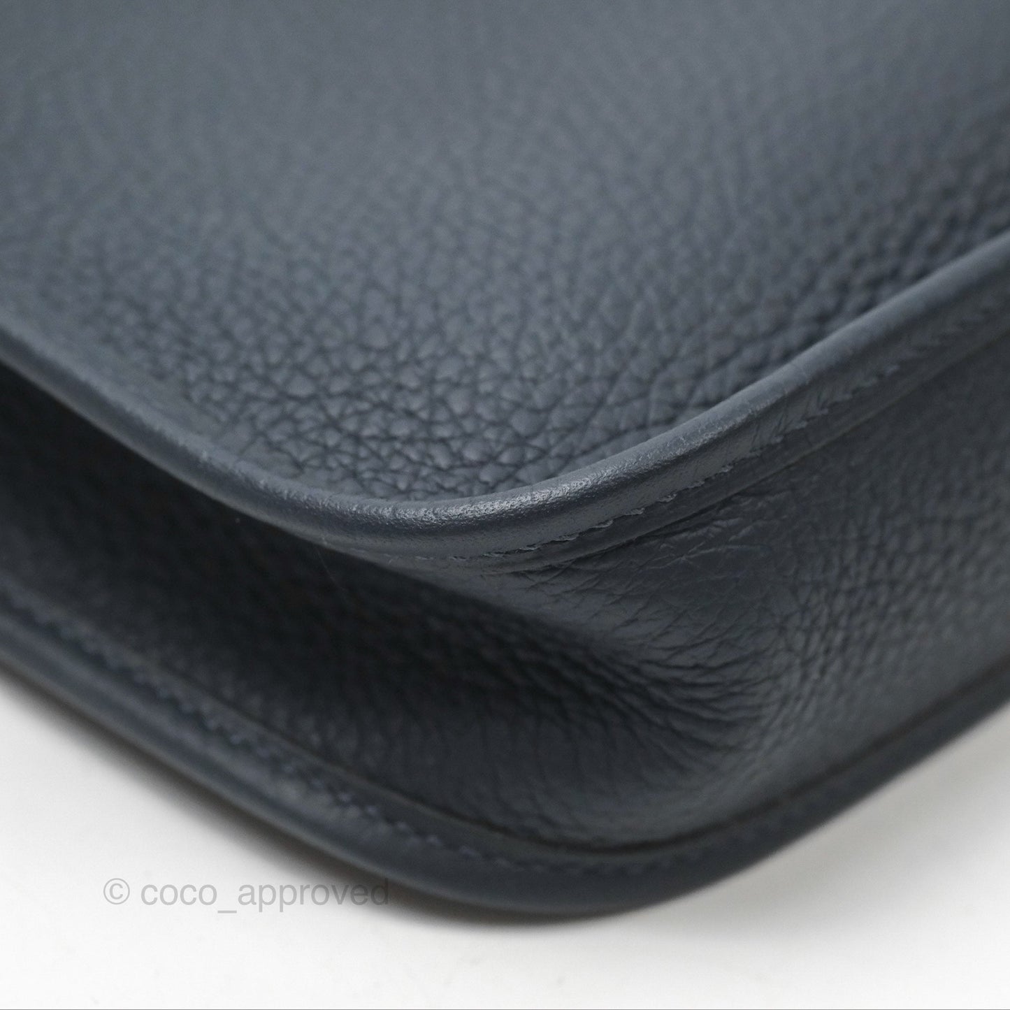 Hermès Mini Evelyne 16 Bleu Nuit 2Z/ Bleu Indigo 76 Clemence Gold Hardware