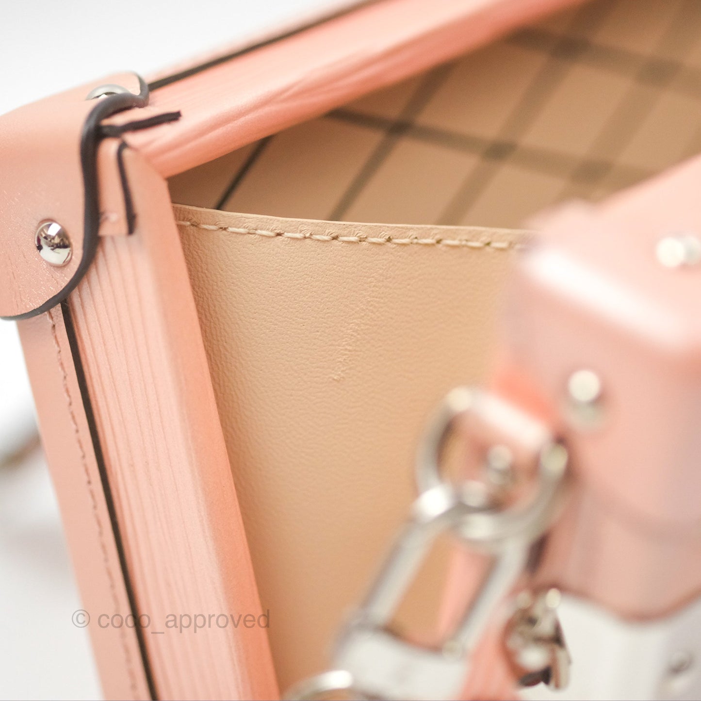 Louis Vuitton Petite Malle Rose Epi