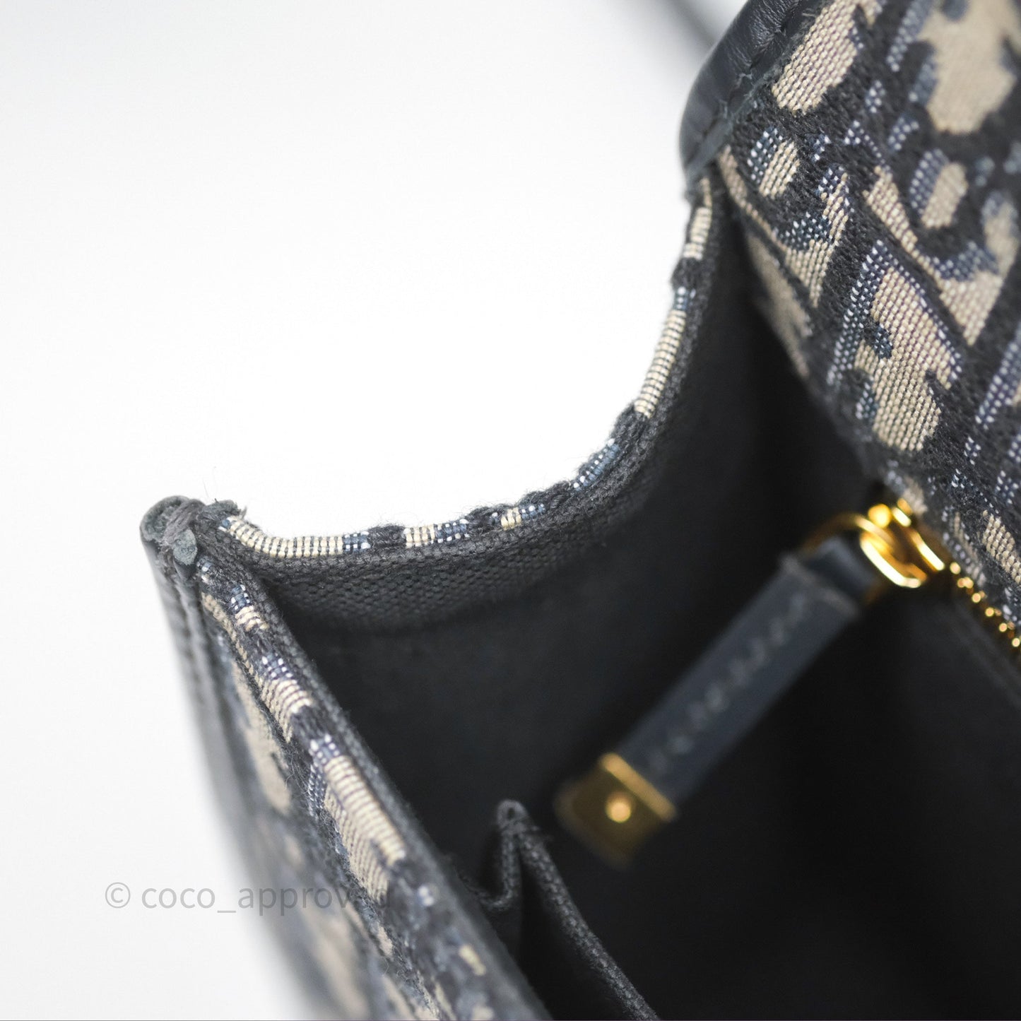 Christian Dior 30 Montaigne Bag Blue Dior Oblique Jacquard Gold Hardware