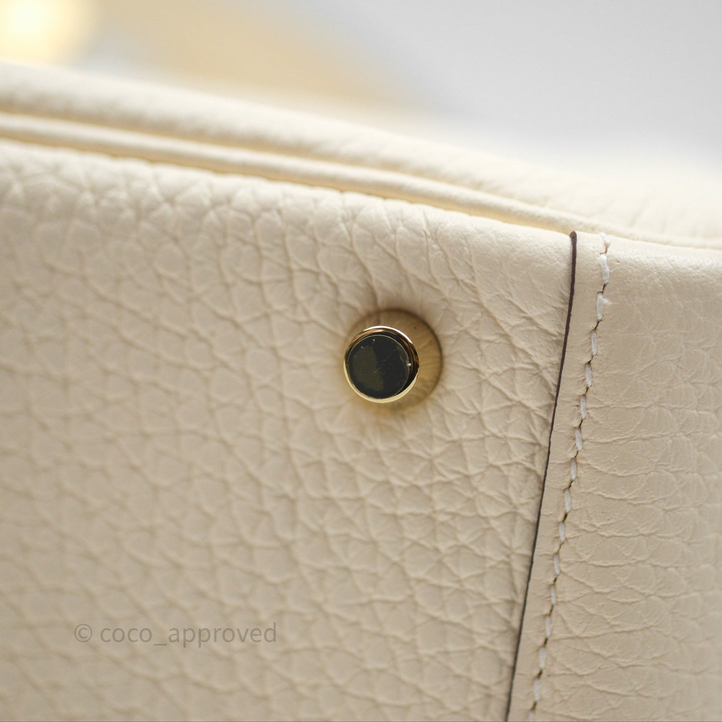 Hermès Mini Lindy 20 Nata I2 Clemence Gold Hardware