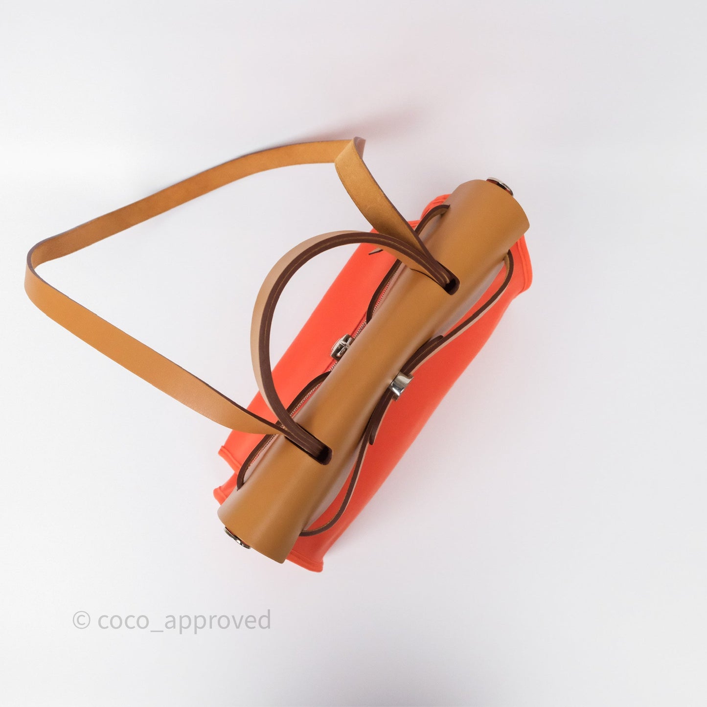 Hermès Herbag Zip 31 Capucine 9T / Fauve 34 Canvas Palladium Hardware