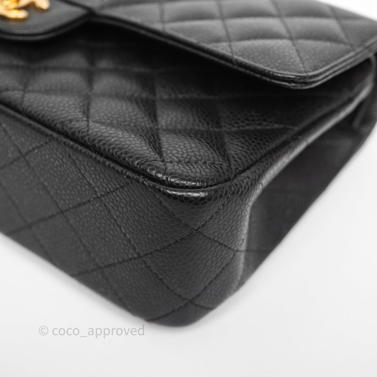 Chanel Classic M/L Medium Flap Quilted Black Caviar Gold Hardware