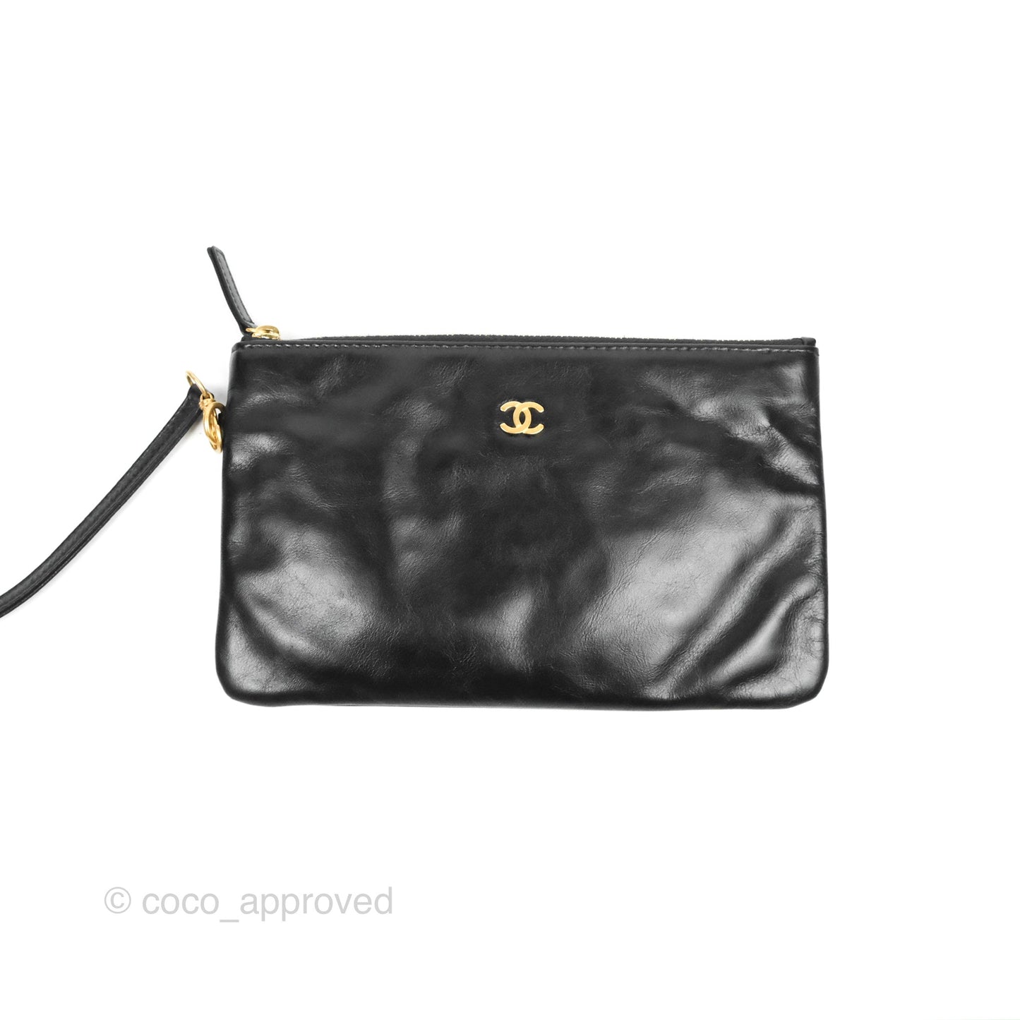 Chanel 22 Medium Black Shiny Calfskin Aged Gold Hardware