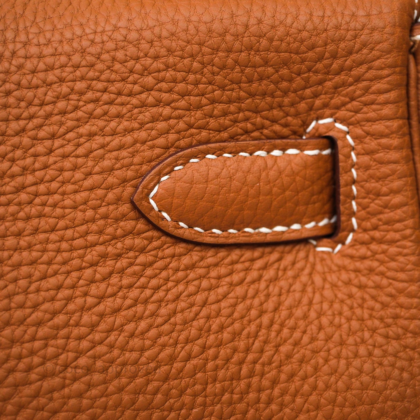 Hermes Kelly 28 Gold Togo Gold Hardware