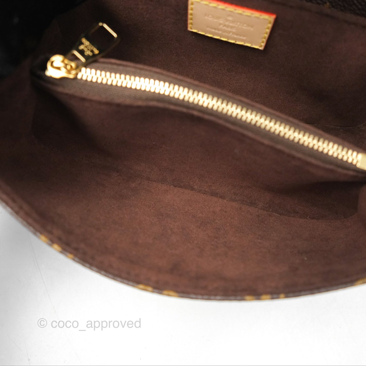 Louis Vuitton Pochette Métis East West Monogram Canvas