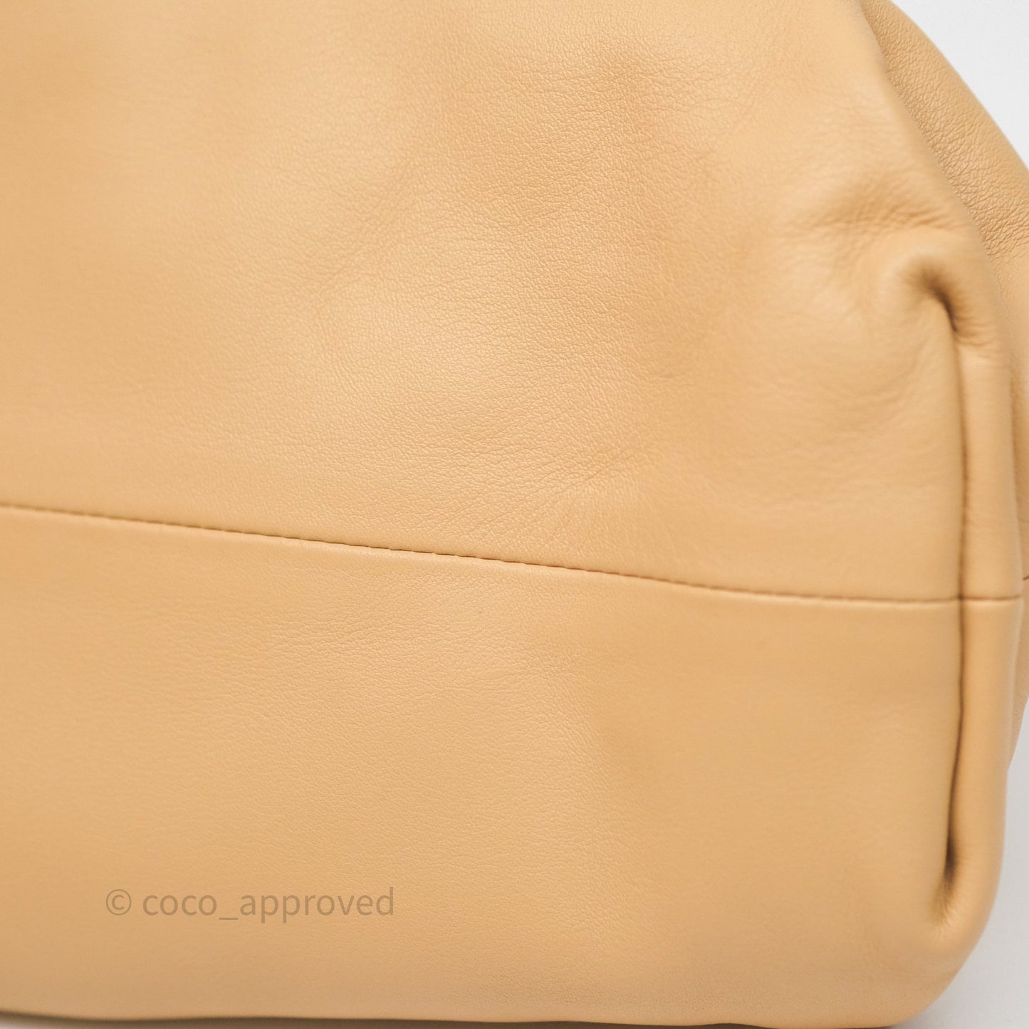 Bottega Veneta The Pouch Beige Calfskin