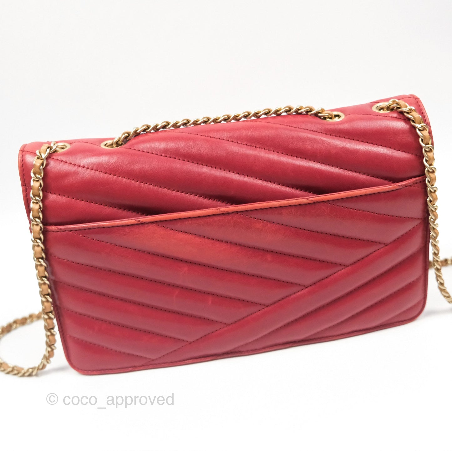 Chanel Chevron Shoulder Bag Red Calfskin Aged Gold Hardware