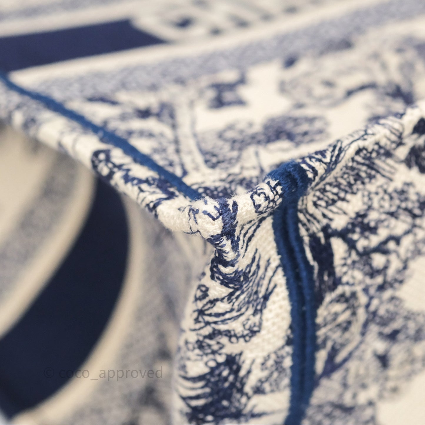 Dior Medium Book Tote White/Blue Toile De Jouy Embroidered Canvas