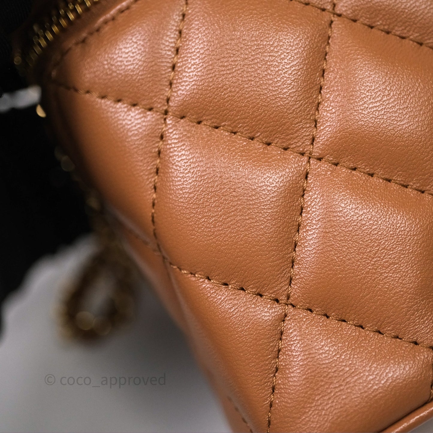 Chanel Top Handle Long Vanity with Chain Caramel Beige Lambskin Gold Hardware 25B