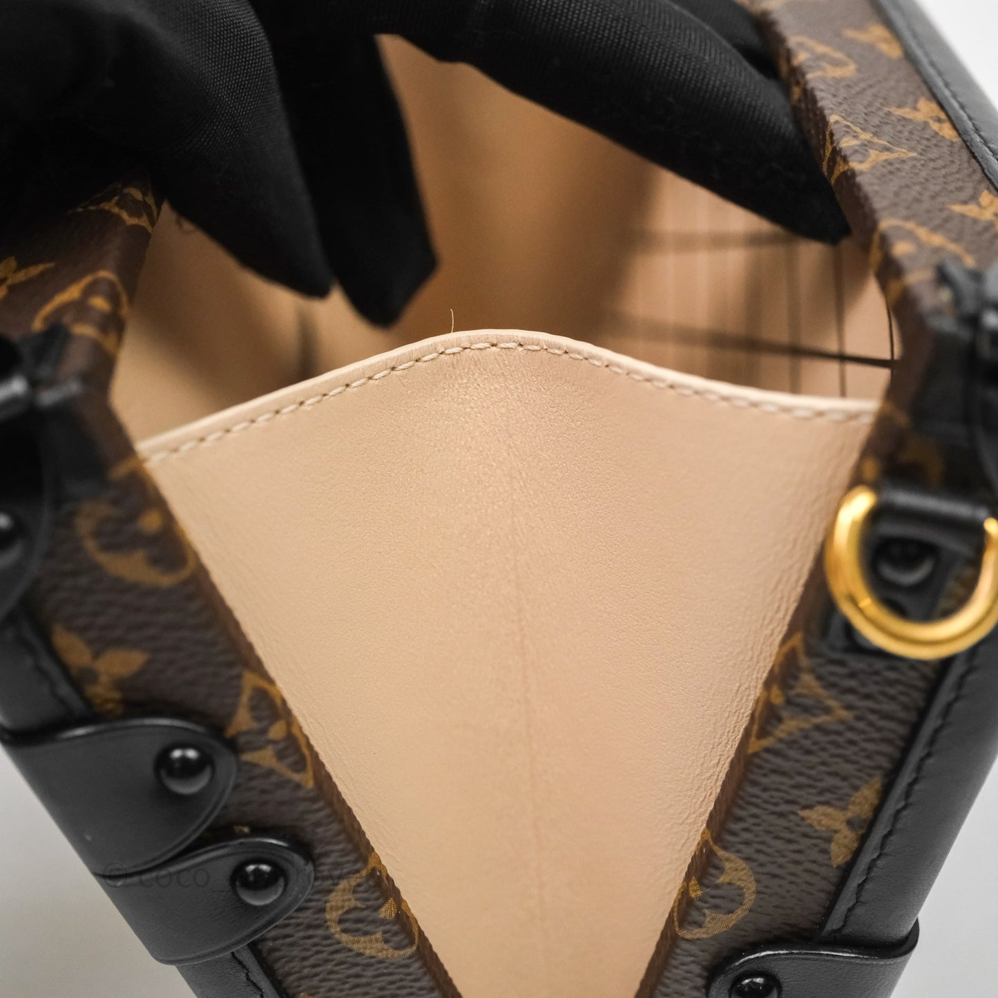 Louis Vuitton Monogram Petite Malle