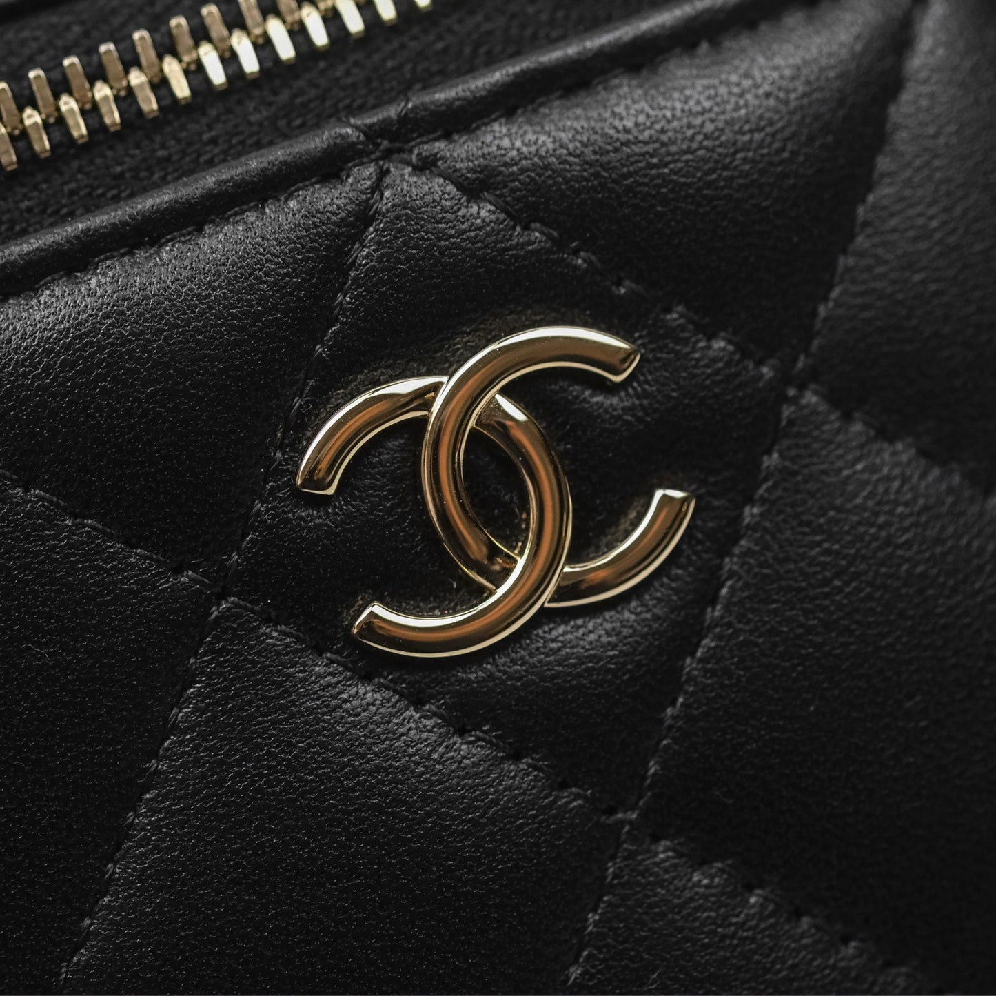 Chanel Mini Top Handle Vanity With Chain Black/ Pink Lambskin Gold Hardware