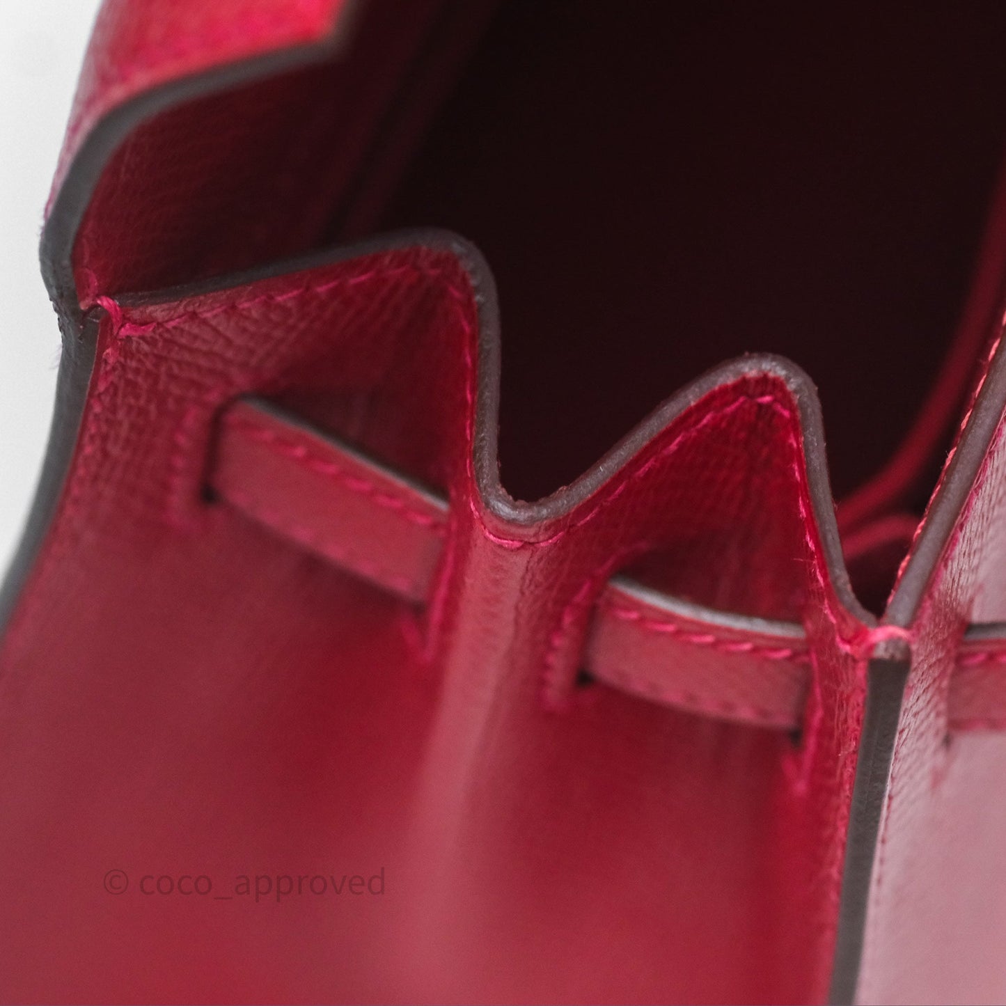 Hermès Sellier Kelly 25 Rouge Casaque Q5 Epsom Gold Hardware
