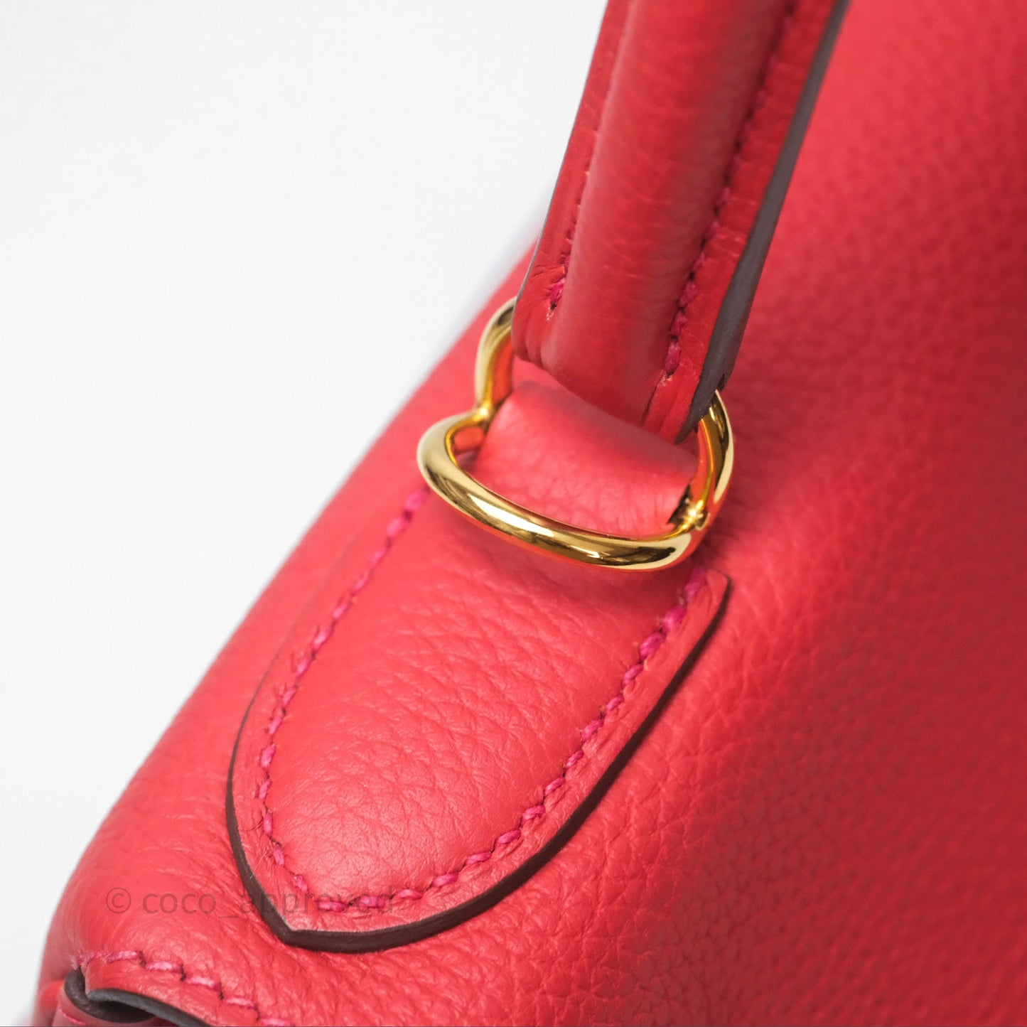 Hermès Kelly 28 Retourne Geranium D5 Togo Gold Hardware