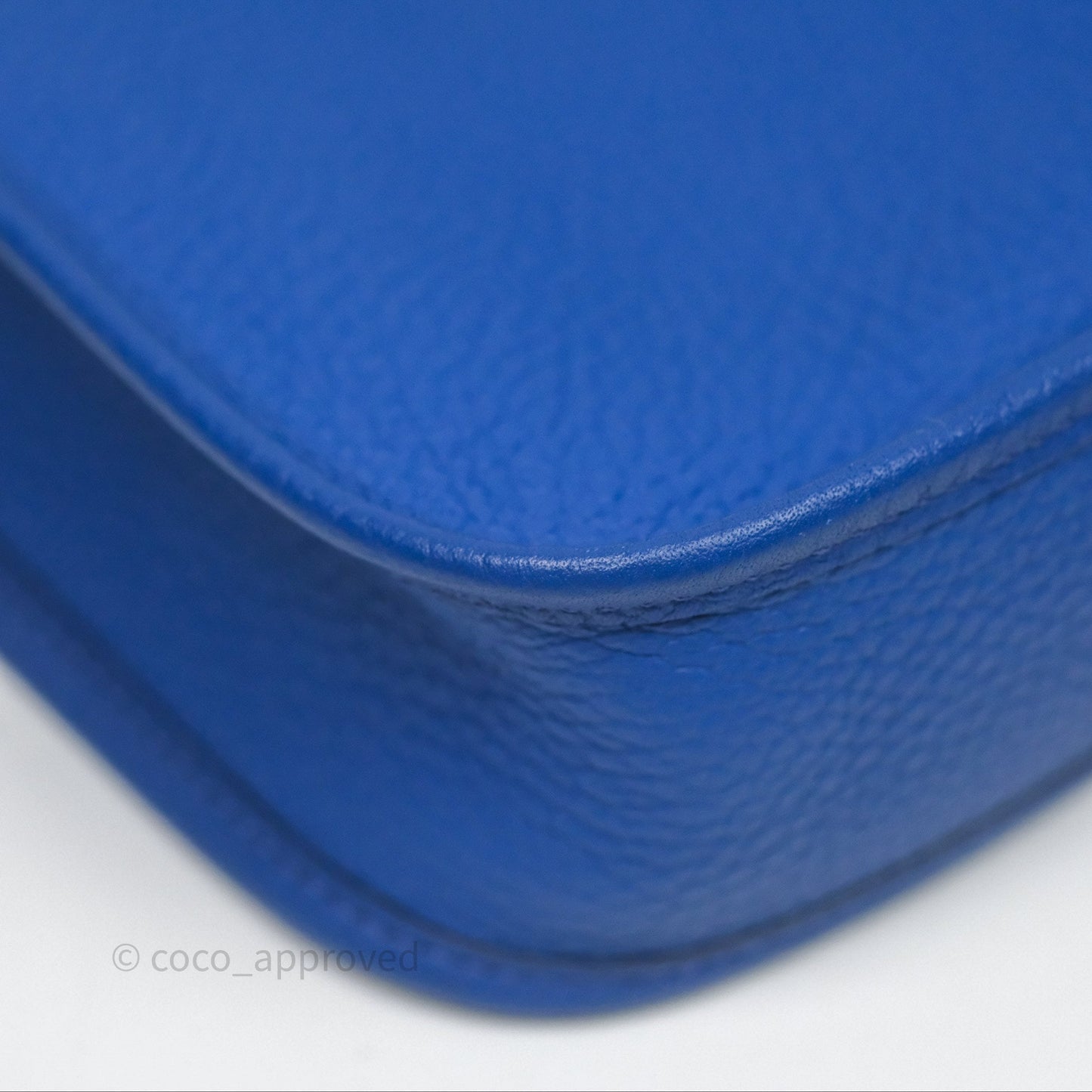 Hermès Mini Evelyne 16 Bleu Royal O8 Clemence Gold Hardware