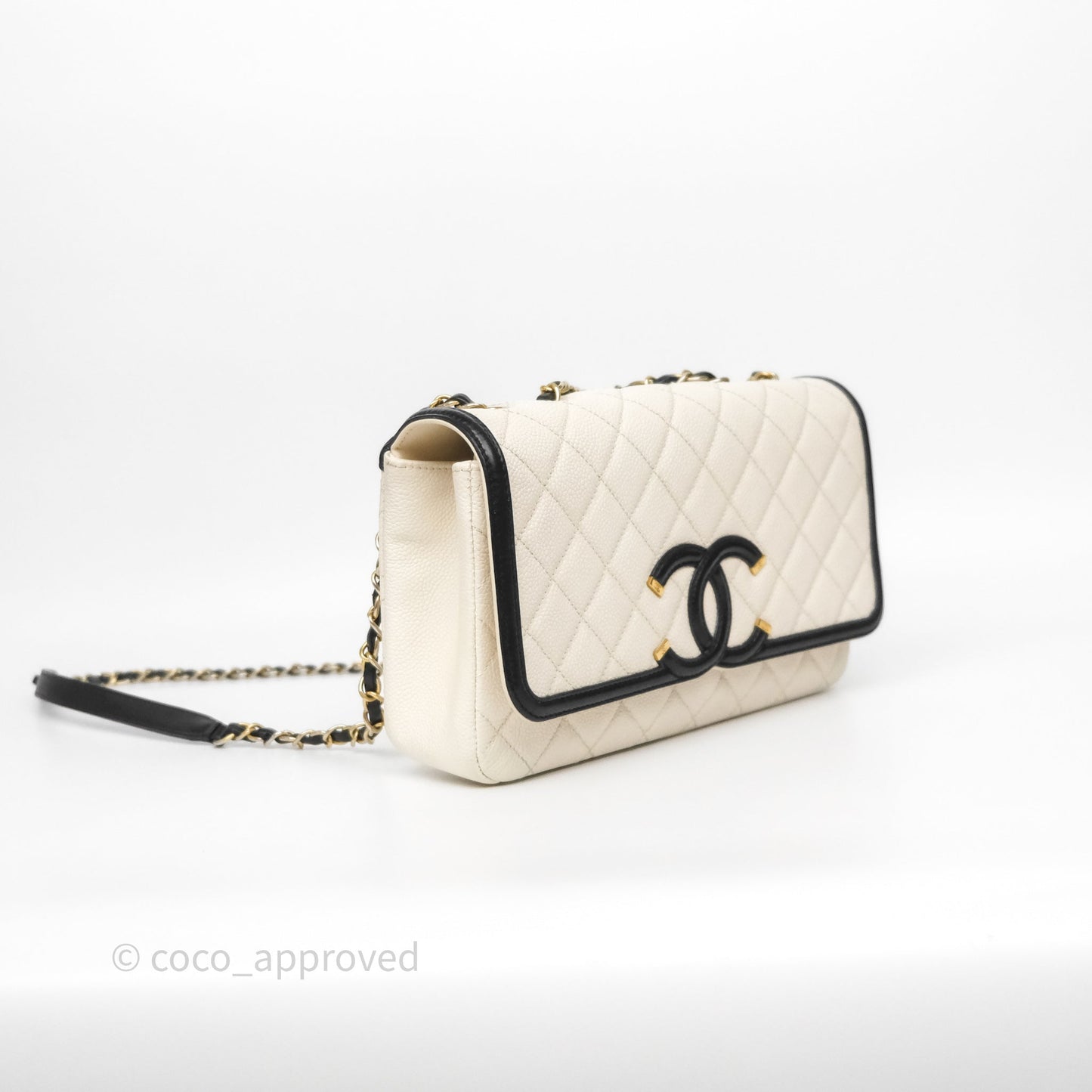 Chanel Quilted Medium CC Filigree Flap White/ Black Caviar