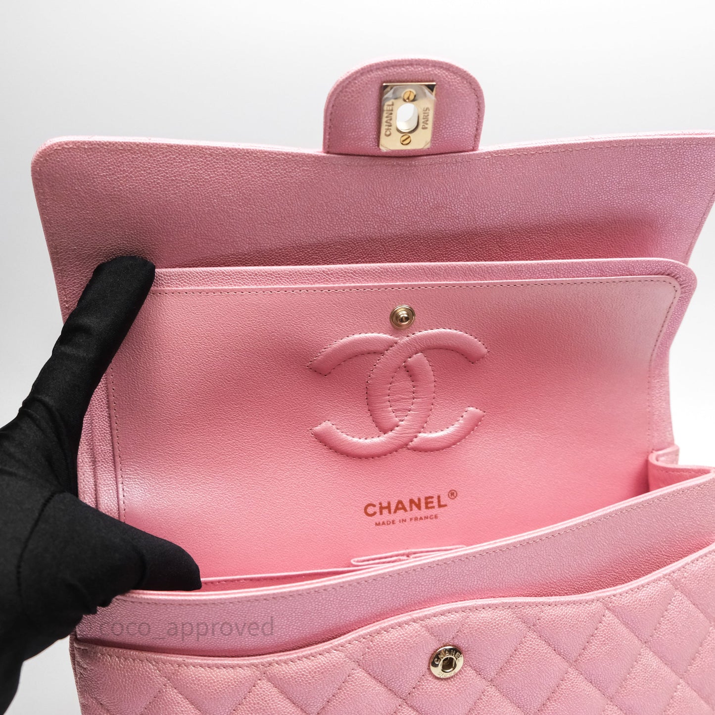 Chanel Quilted Classic M/L Medium Flap Iridescent Pink Caviar Gold Hardware 19S