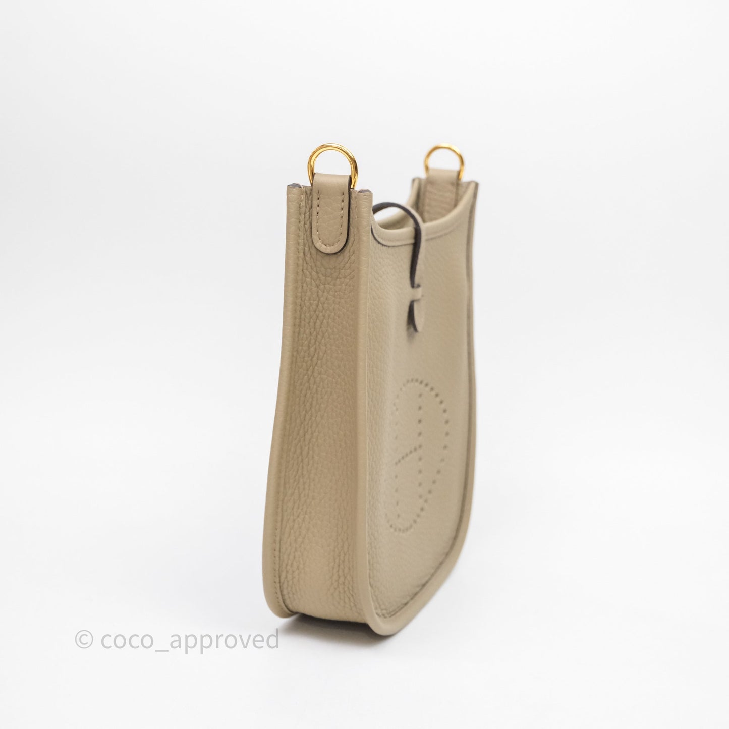 Hermès Mini Evelyne 16 Beige Marfa 8Q Clemence Gold Hardware