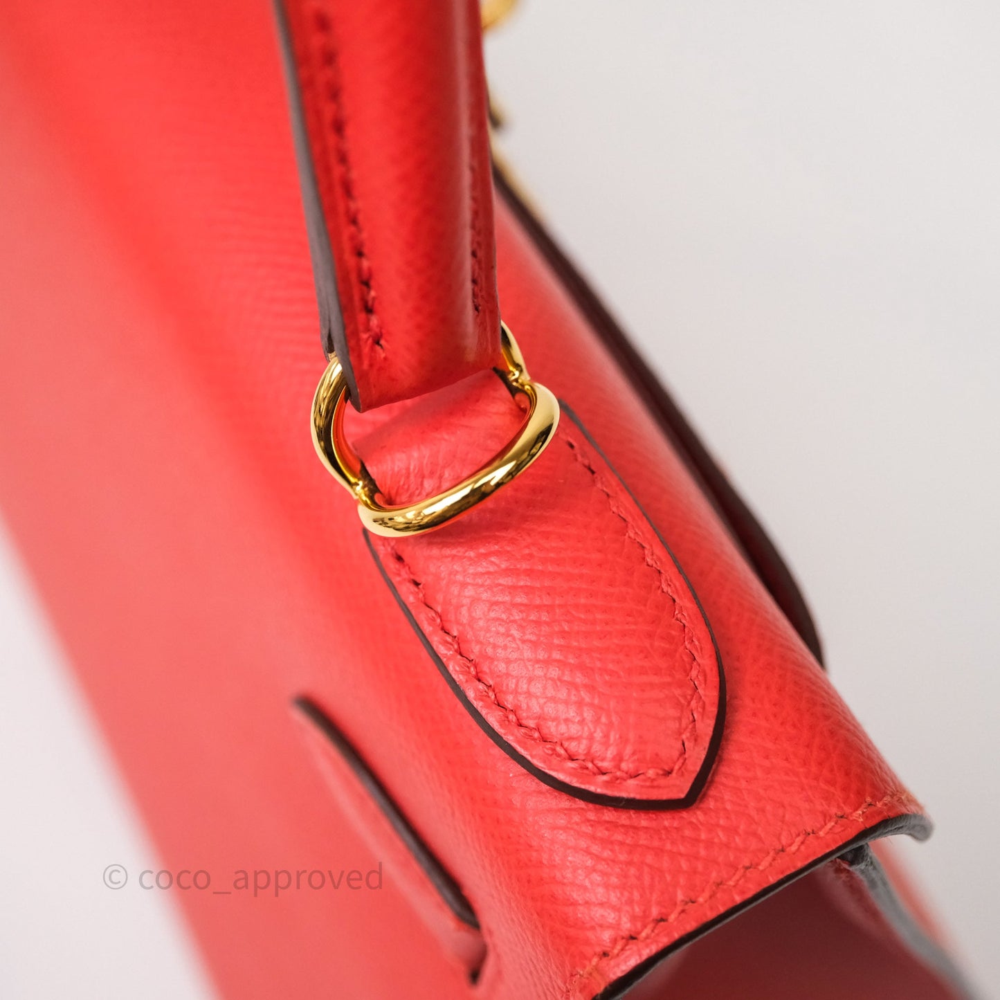 Hermès Kelly 28 Sellier Capucine 9T Epsom Gold Hardware