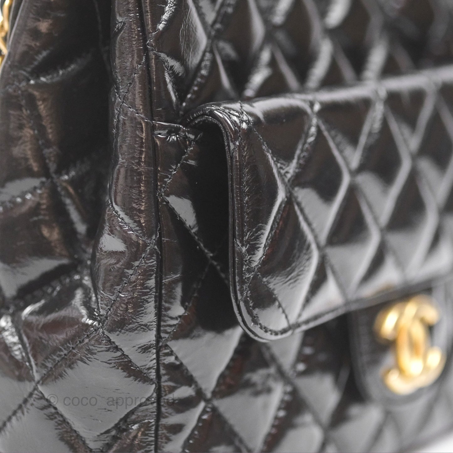 Chanel Medium Quilted Wavy CC Hobo Black Patent Aged Gold Hardware