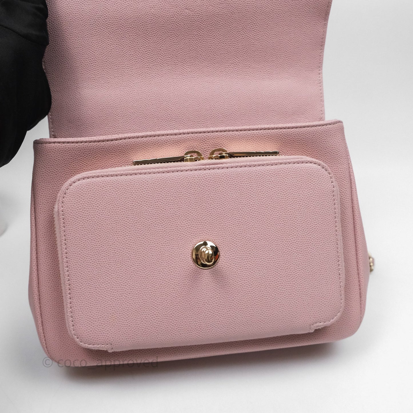 Chanel Quilted Medium Business Affinity Flap Pink Caviar Gold Hardware