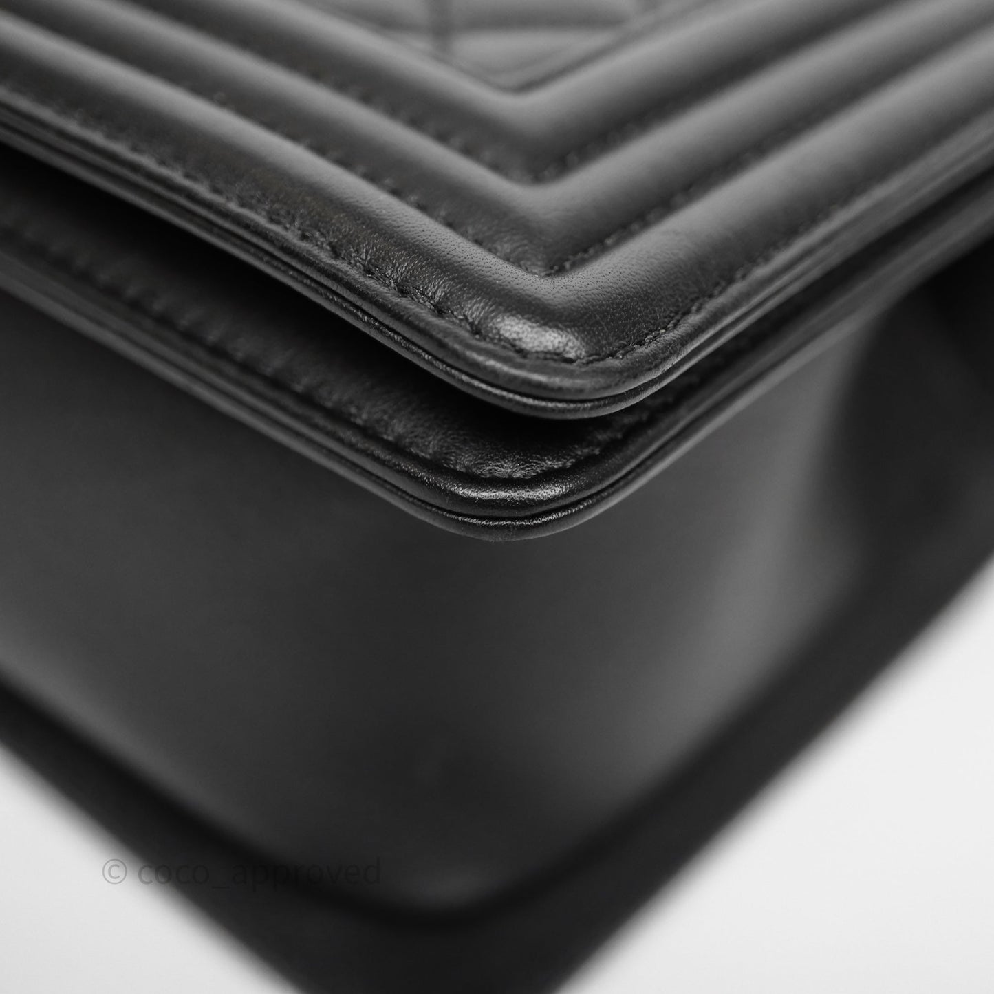 Chanel Quilted Medium Boy Black Calfskin Ruthenium Hardware