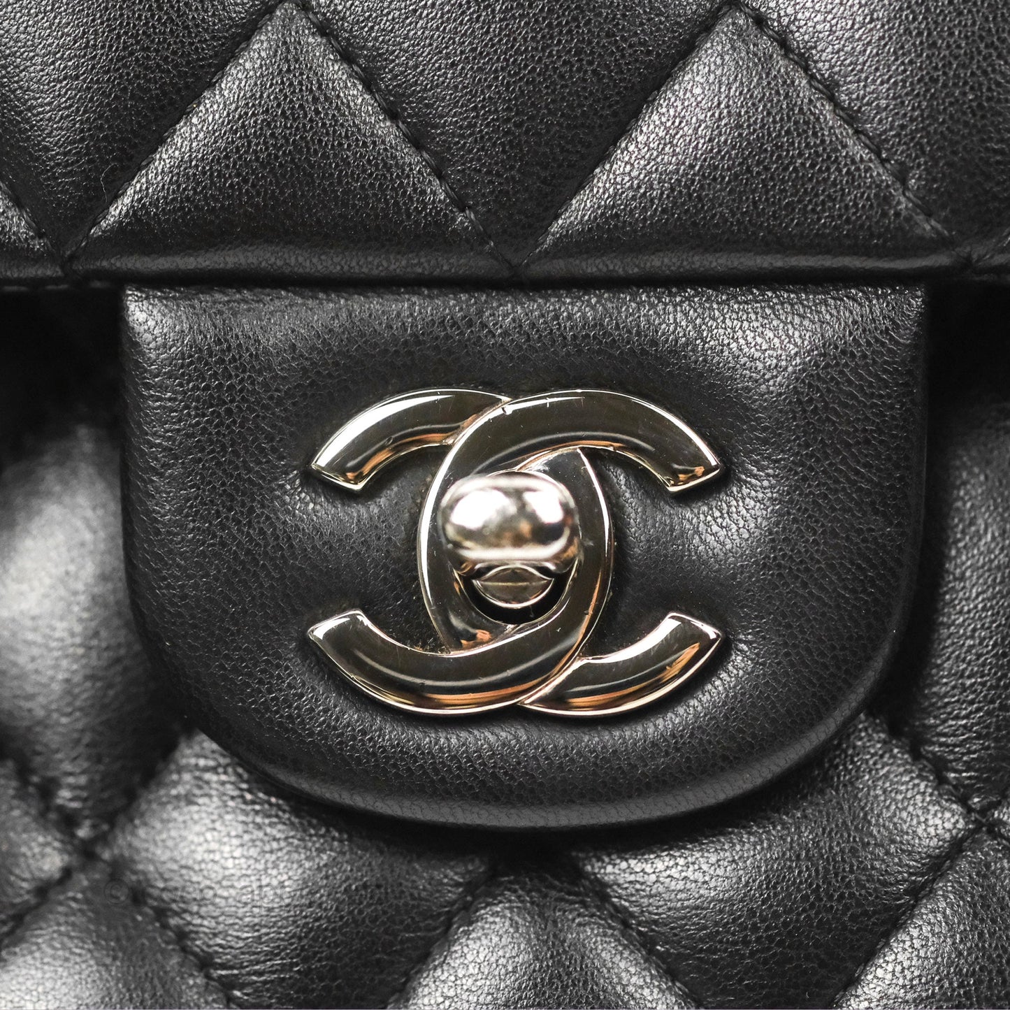 Chanel Classic M/L Medium Flap Quilted Black Lambskin Silver Hardware
