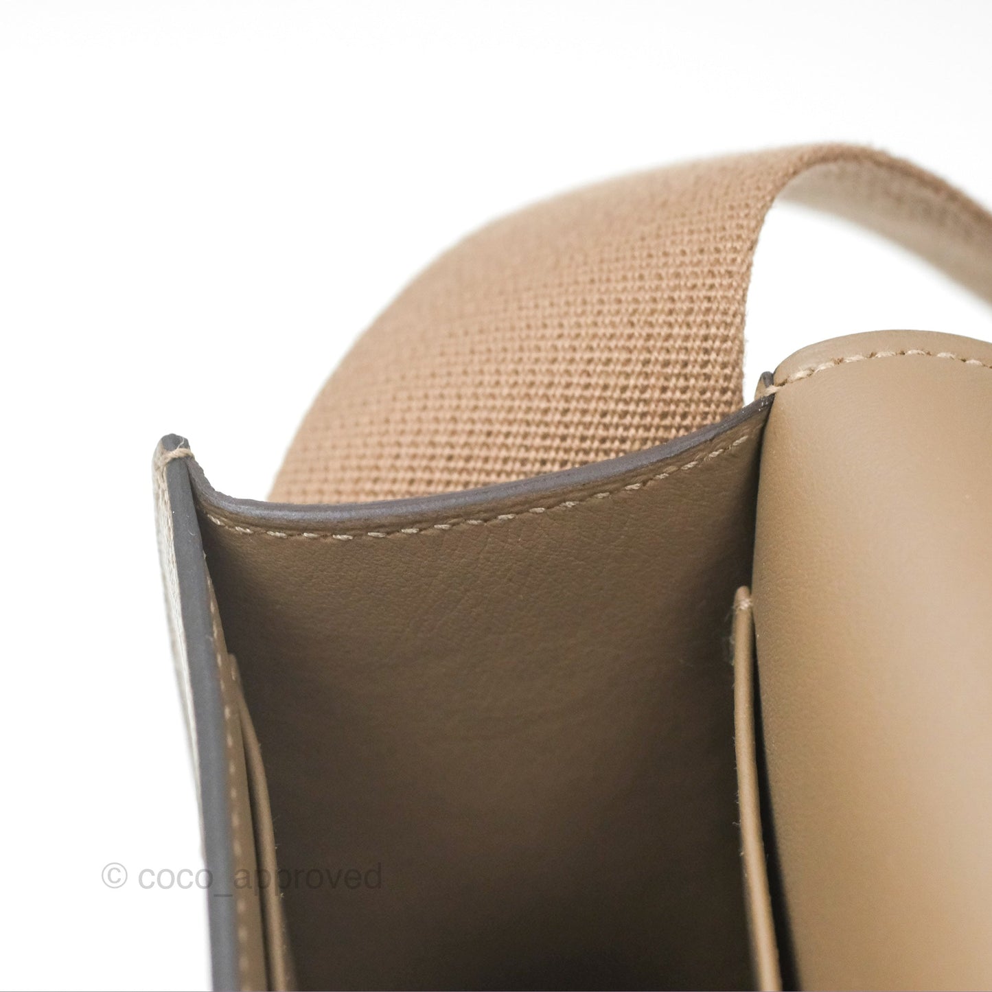 Hermès Geta Bag Etoupe Chevre Mysore Gold Hardware