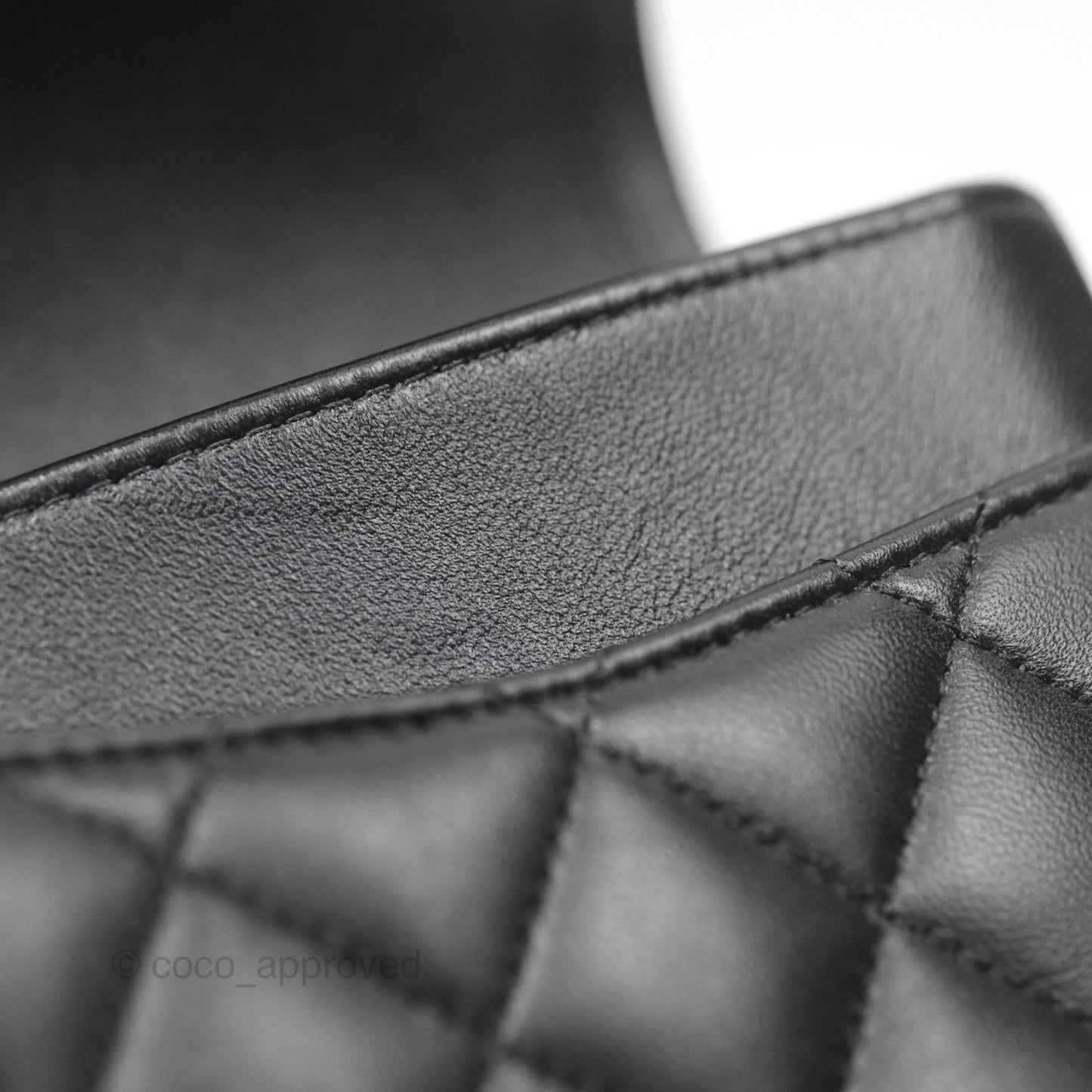 Chanel Classic M/L Medium Flap Quilted Black Lambskin Rose Gold Hardware