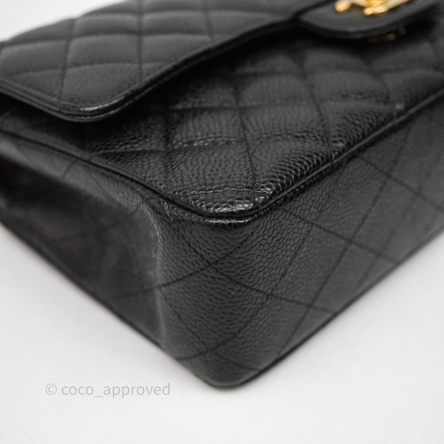 Chanel Classic M/L Medium Flap Quilted Black Caviar Gold Hardware