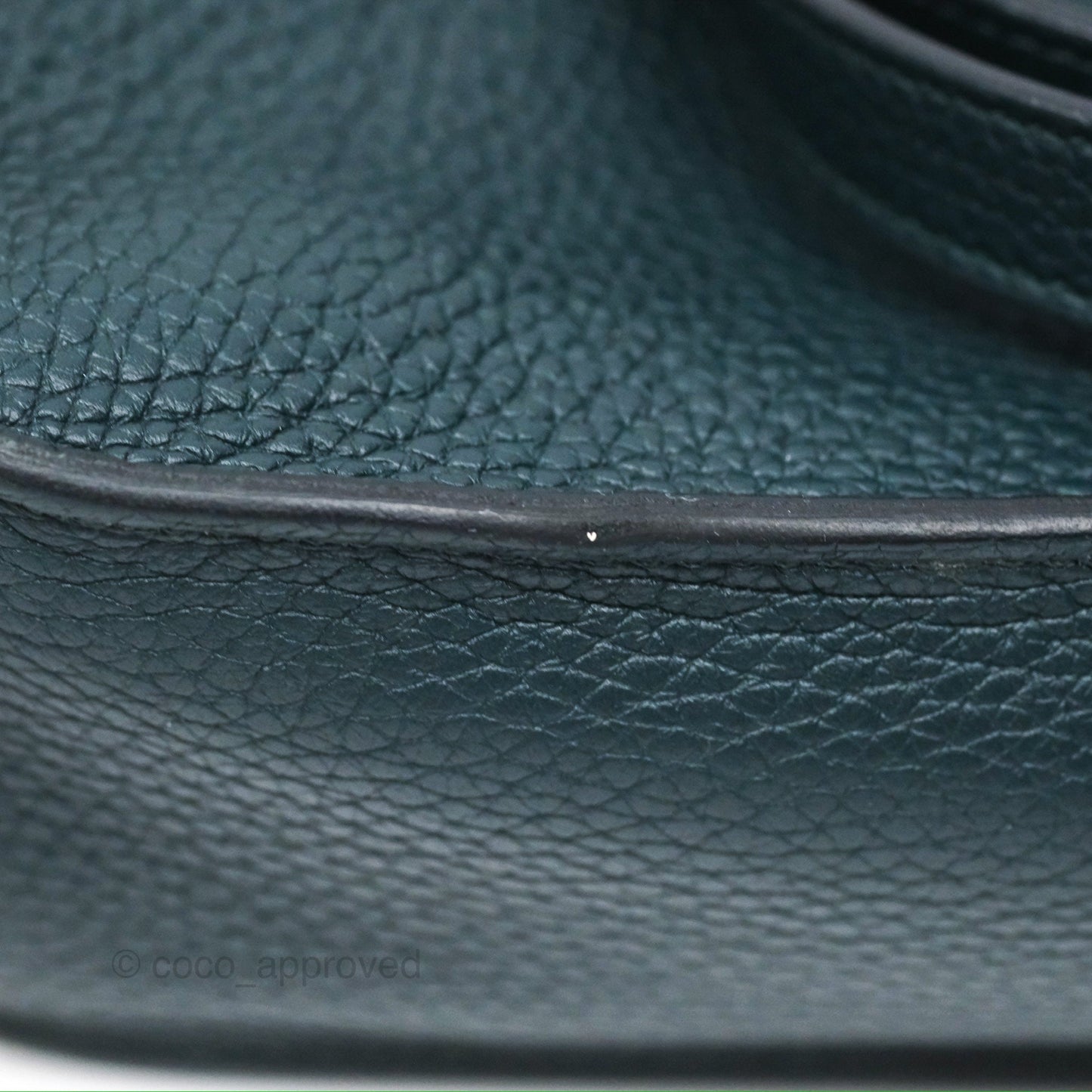 Hermès Halzan 25 Taurillon Clemence 60 Vert Cypres Gold Hardware
