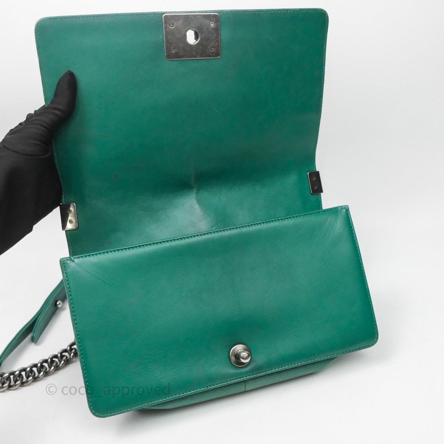 Chanel Medium Boy Quilted Green Lambskin Ruthenium Hardware