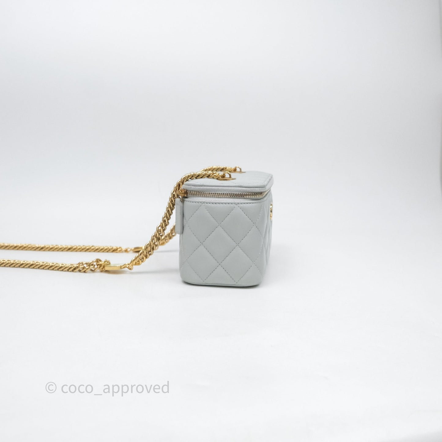 Chanel Coco Chain Vanity Blue Lambskin Gold Hardware