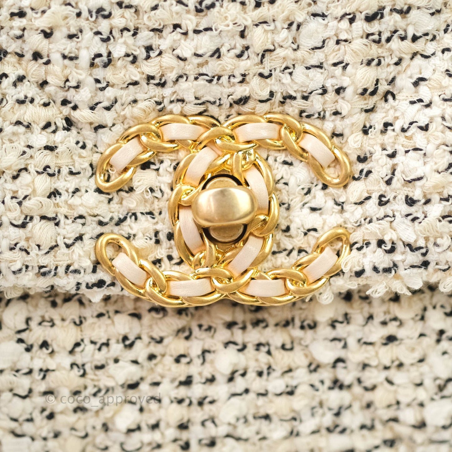 Chanel 19 Small Tweed Oreo Cream Mixed Hardware