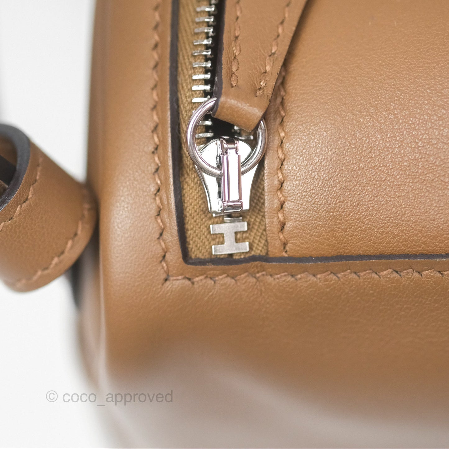 Hermès Mini Lindy 20 Verso Swift Alezan 3G / Biscuit 48 Palladium Hardware