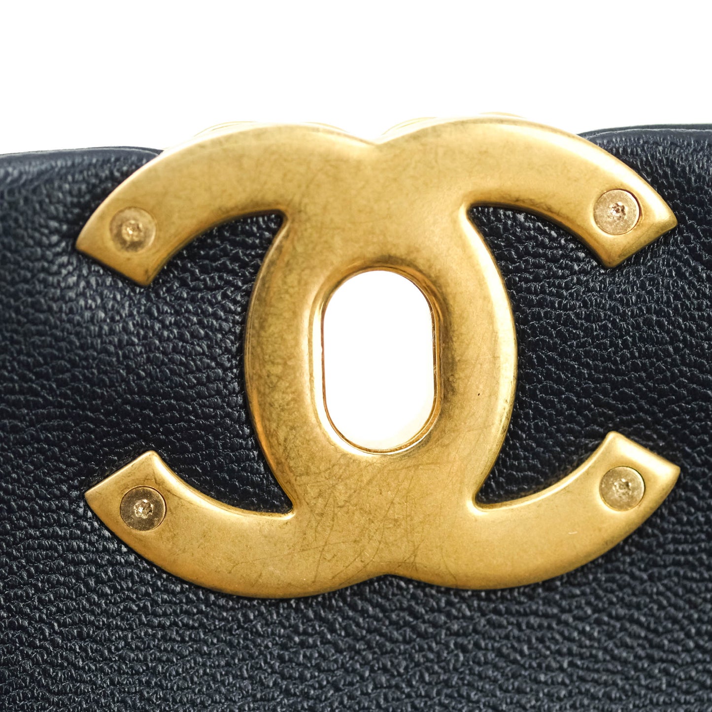 Chanel 19 Medium Dark Navy Mixed Hardware Goatskin