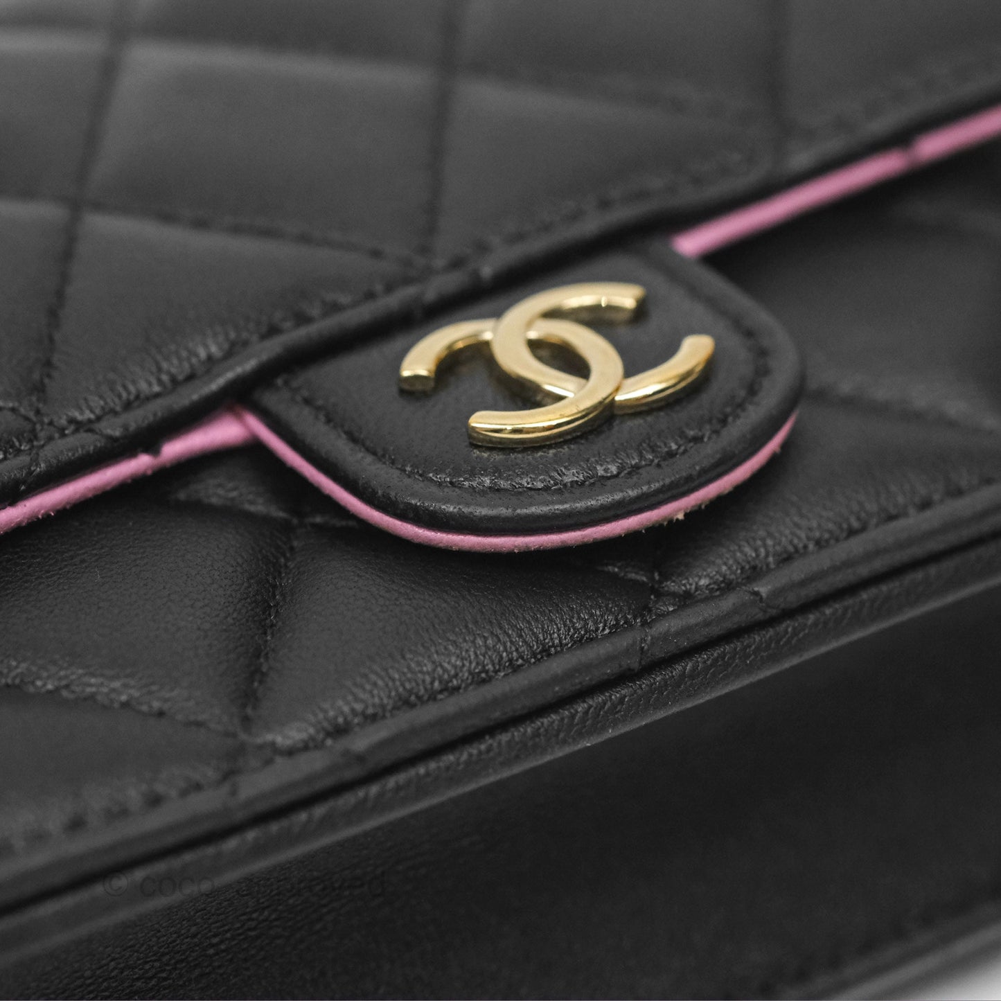 Chanel Top Handle Mini WOC Phone Holder Black/Pink Lambskin Gold Hardware 23P