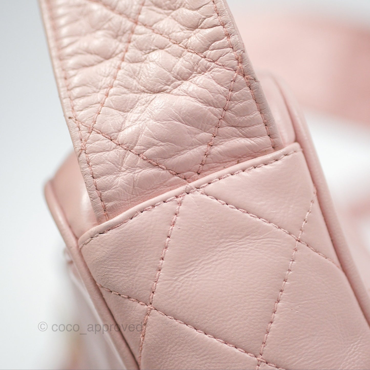 Chanel Vintage Camera Bag Pink Lambskin Gold Hardware