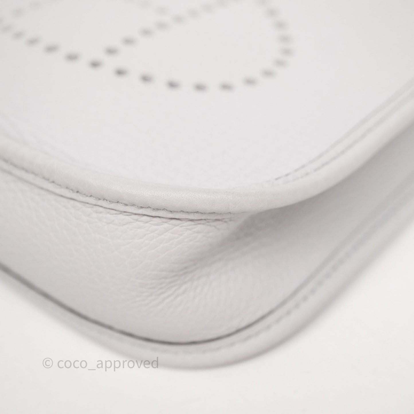 Hermès Mini Evelyne 16 Bleu Pale/Nata 08 Clemence Palladium Hardware