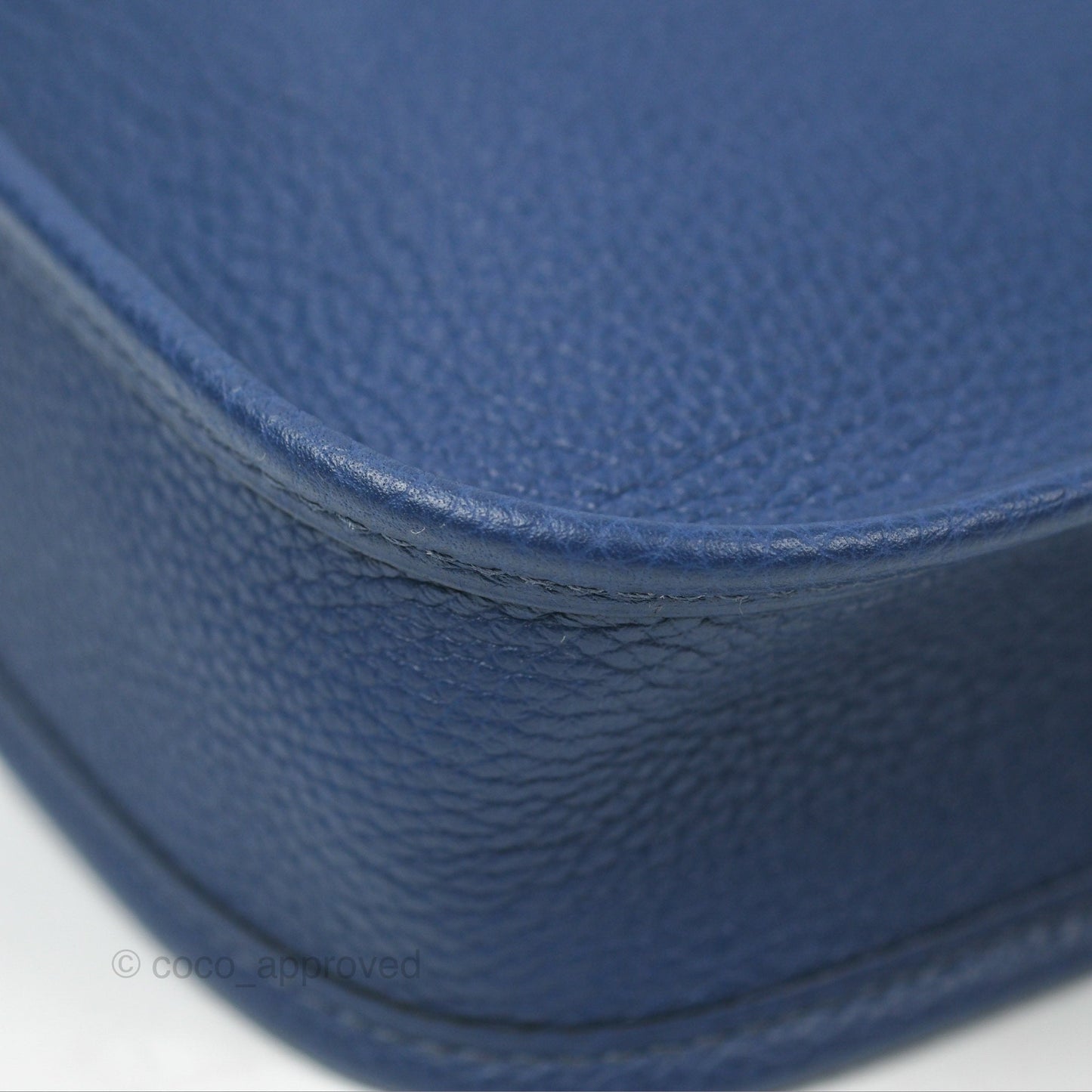 Hermès Mini Evelyne 16 Bleu Saphir Taurillon Maurice Sangle Flipperball Palladium Hardware